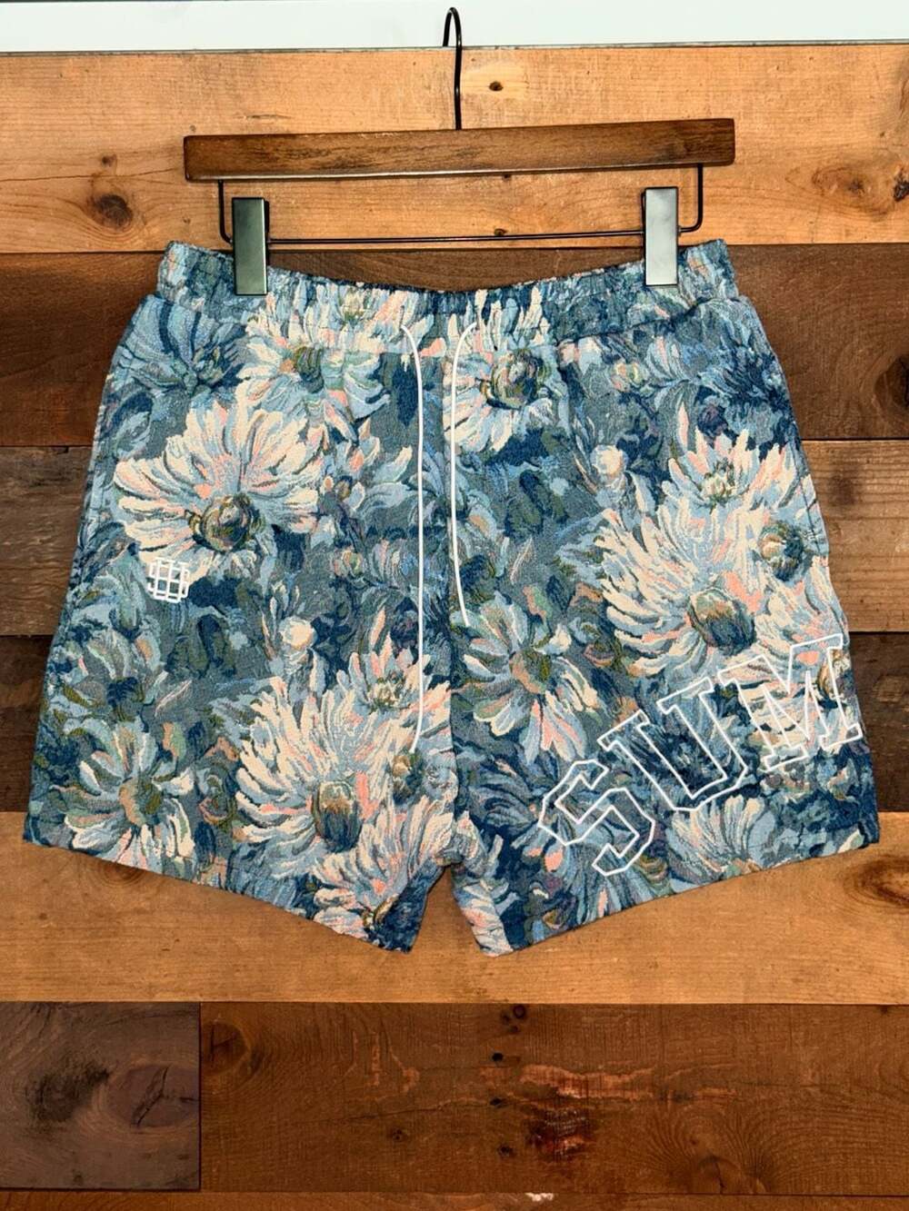 SUMWON Floral Jacquard Tapestry Shorts Blue 0562